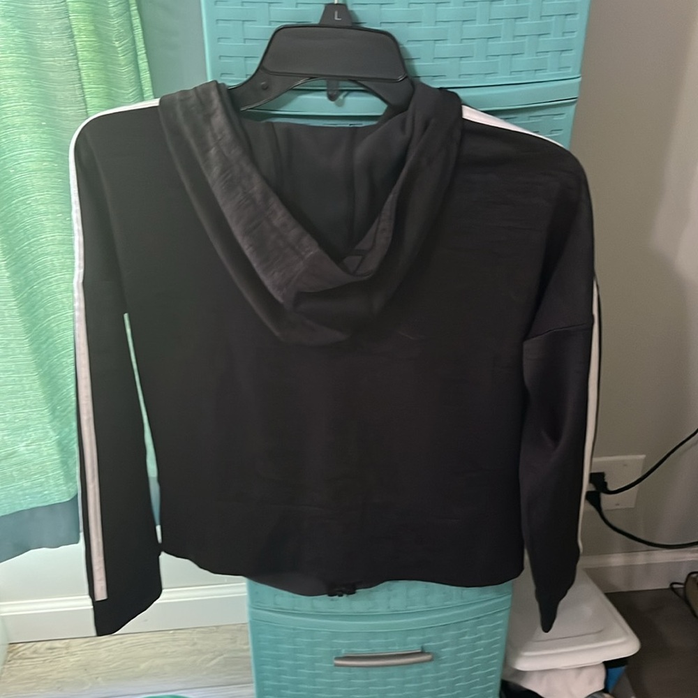 Nice jacket! - Picture 2 of 4
